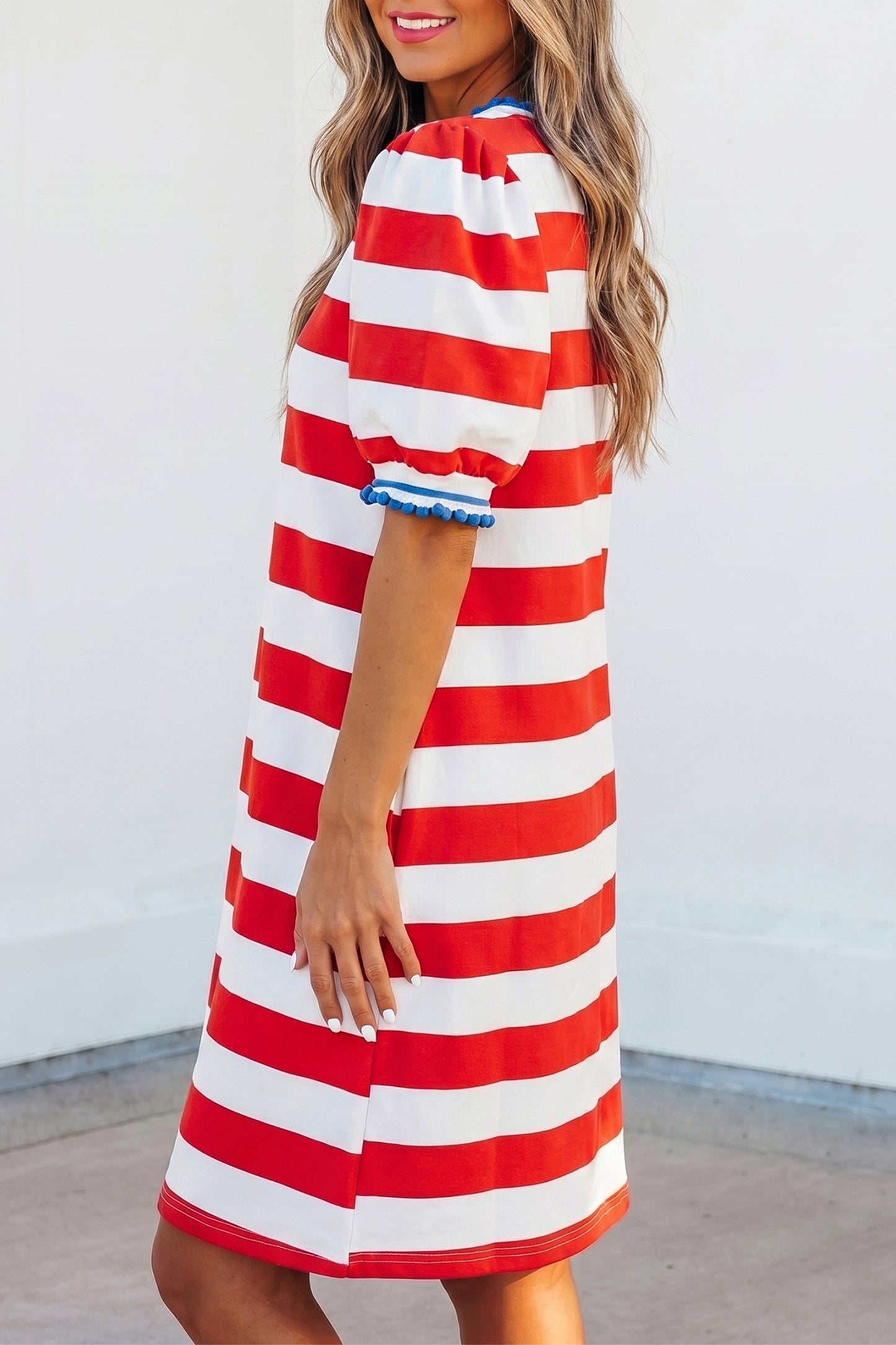 Red Stripe Contrast Trim Round Neck Short Puff Sleeve Shift Dress